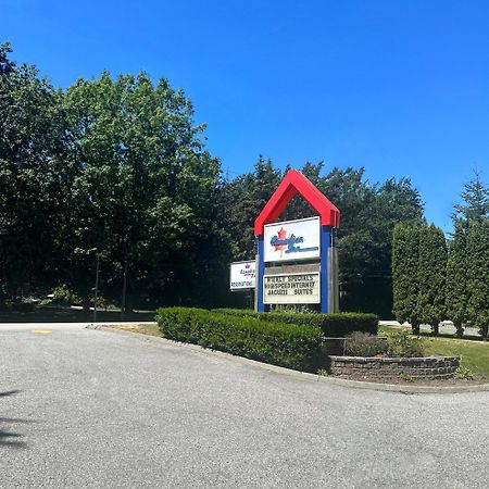 Canadian Inn Surrey Ngoại thất bức ảnh