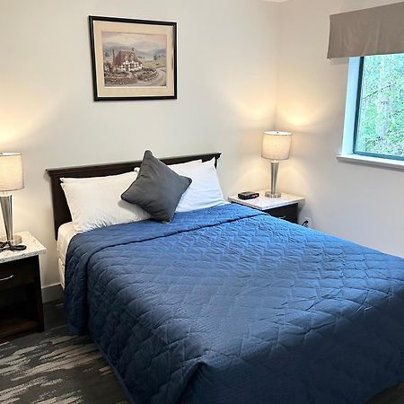Canadian Inn Surrey Ngoại thất bức ảnh